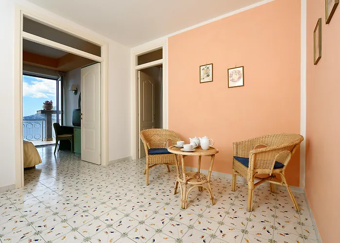 Hotel Club Due Torri Maiori