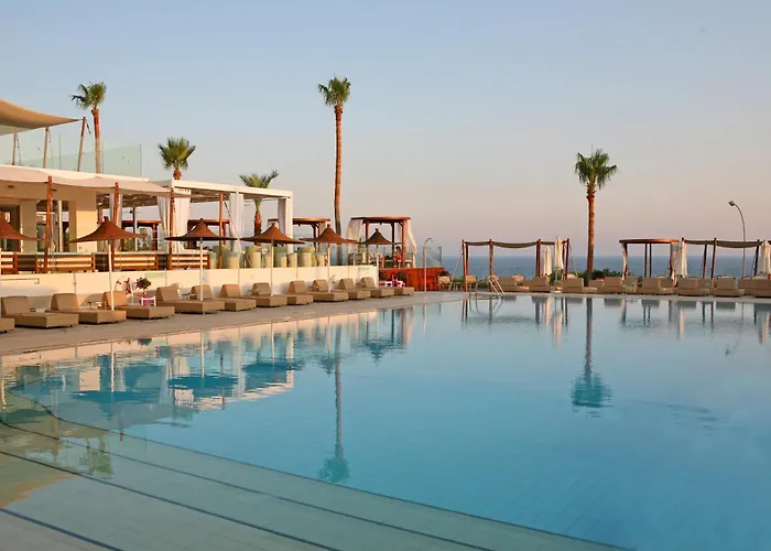 Napa Mermaid Hotel & Suites Ayía Nápa