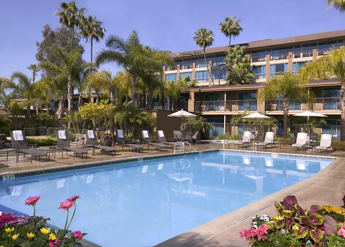 Doubletree By Hilton Bayside