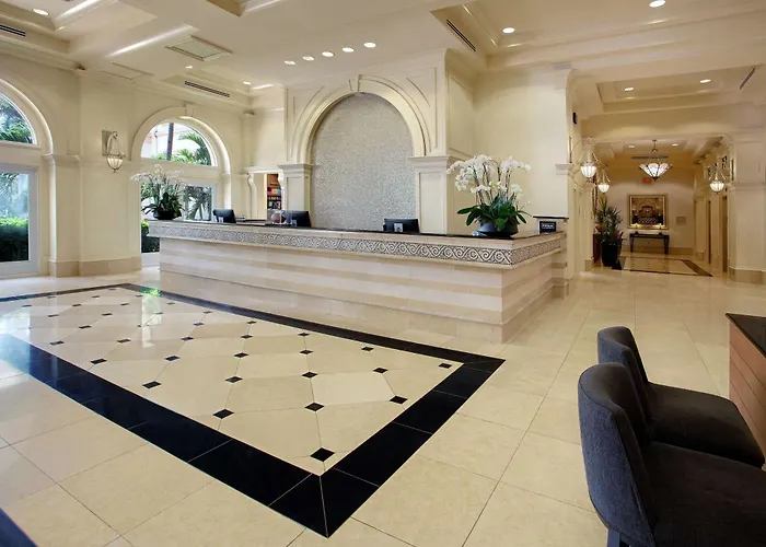 Hilton Naples Hotel