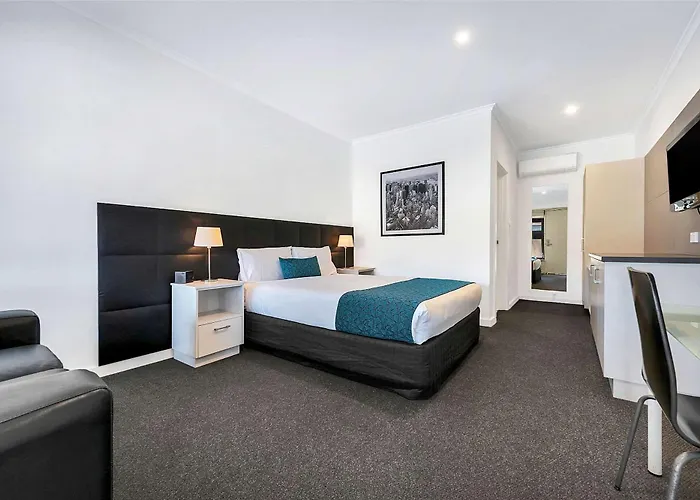 Comfort Inn & Suites Manhattan Adelaide