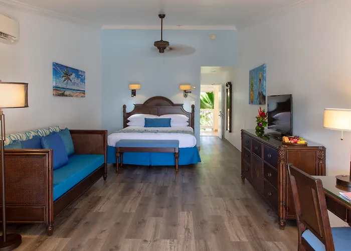 St. James'S Club Resort Mamora Bay