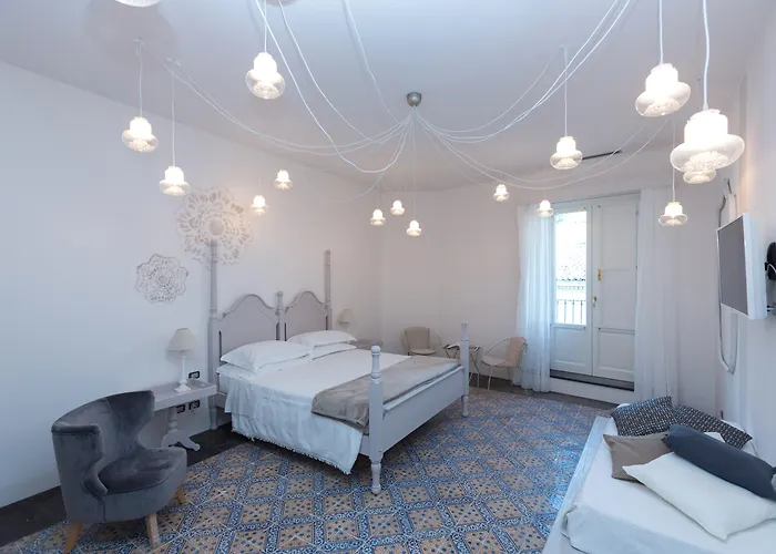Palazzo Conti Camere&Suites