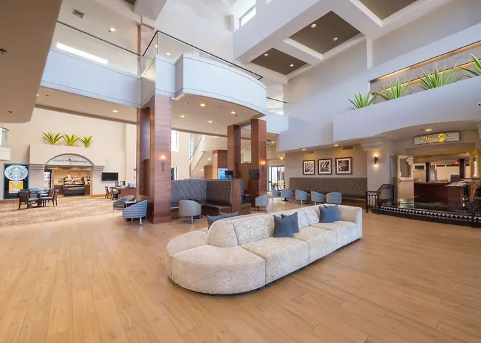 Hilton Phoenix Airport