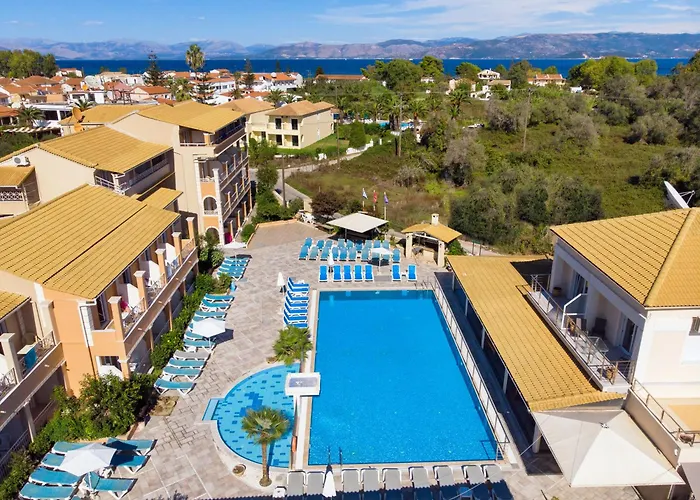 Kavos Plaza Hotel