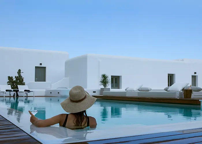 Lyo Boutique Hotel Super Paradise Beach 