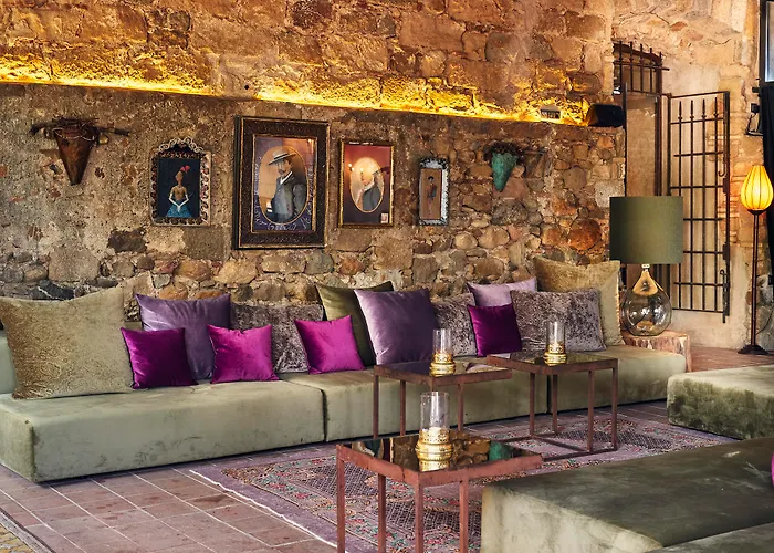 Hotel Castell D'Emporda La Bisbal d'Emporda