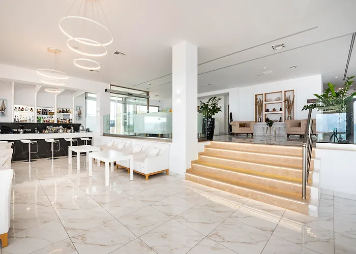White Rock Of Kos Hotel - Adults Only