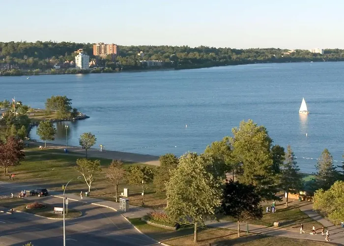 Hampton Inn & Suites By Hilton Barrie