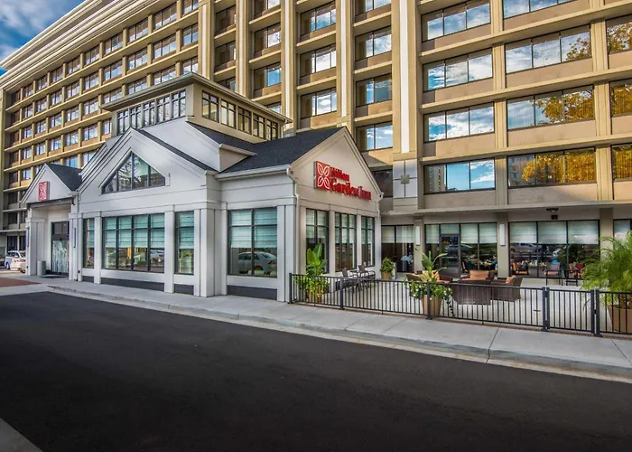 Hilton Garden Inn Reagan National Airport