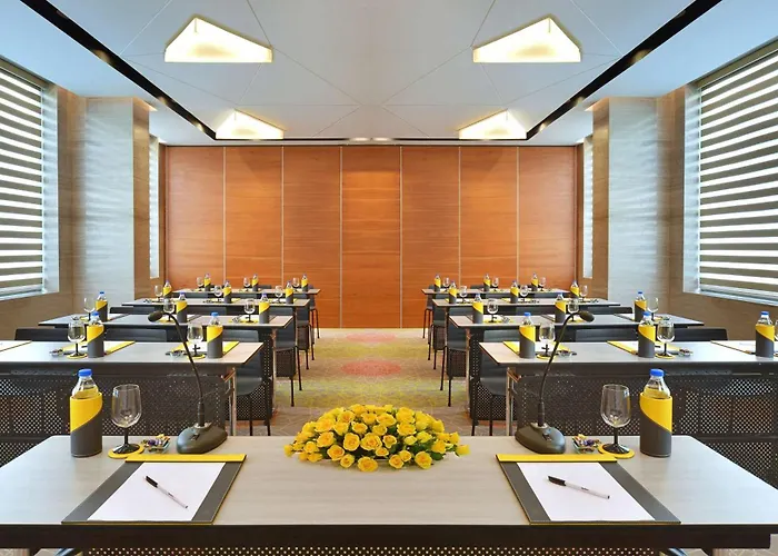 Radisson Bengaluru City Center