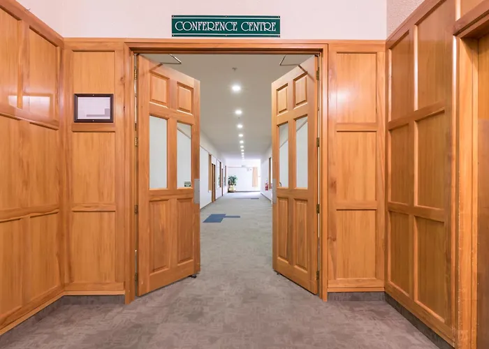 Distinction Hamilton Hotel & Conference Centre