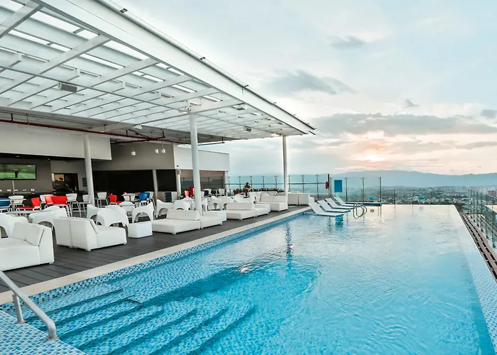 Holiday Inn Bucaramanga Cacique, an IHG Hotel