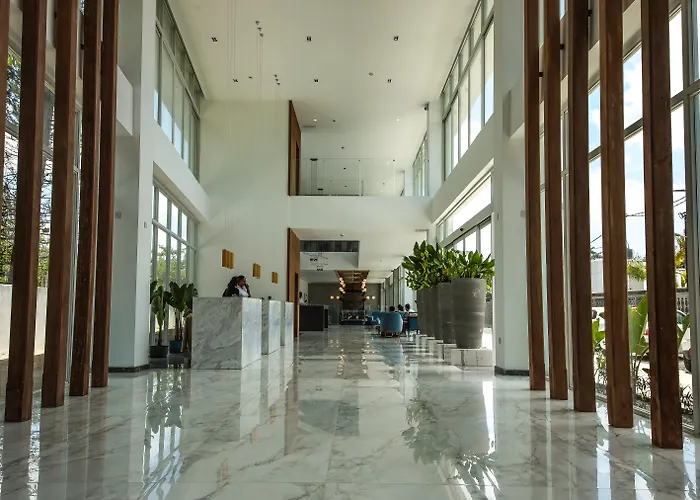 Ocean V Hotel (Adults Only) Pereybere Beach