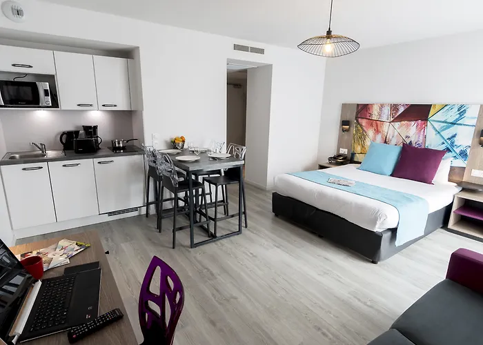 Appart-Hôtel Mer&Golf City Bordeaux Lac