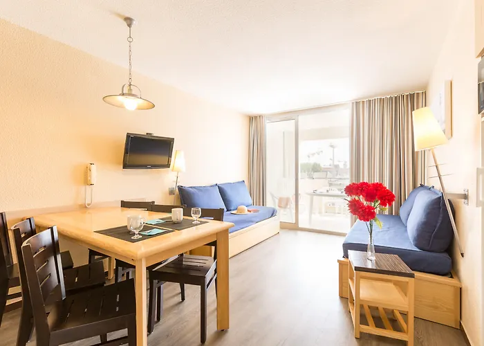 SOWELL RESIDENCES Le Port