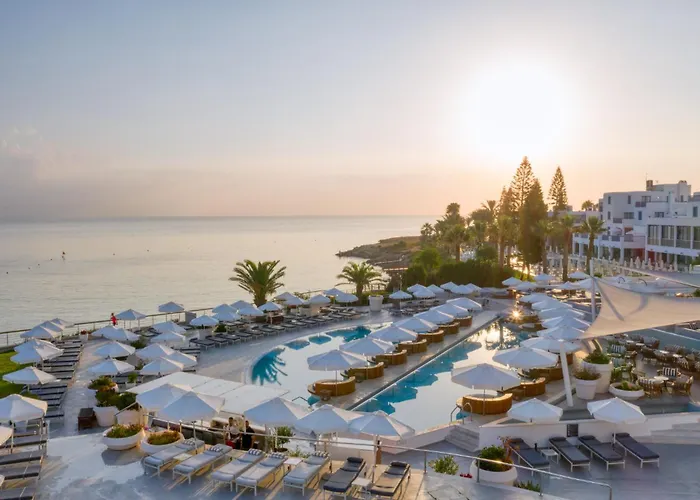 King Jason Protaras - Designed For Adults By Louis Hotels