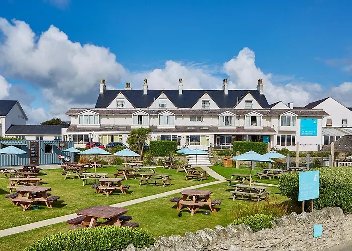 Trearddur Bay