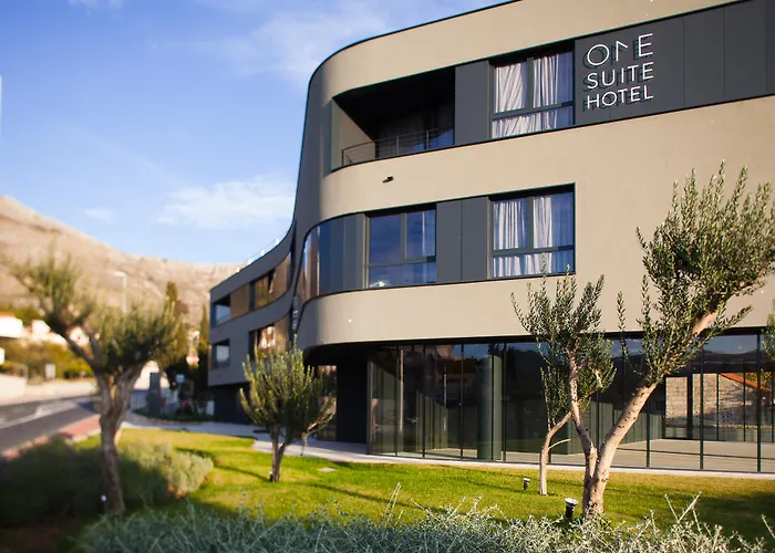 One Suite Hotel
