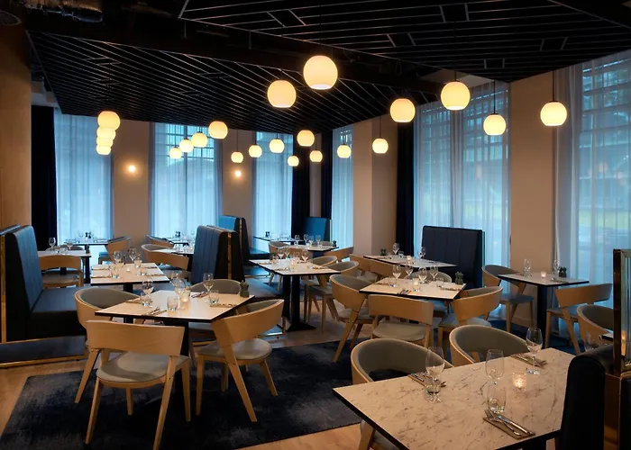 Leonardo Hotel Bristol City