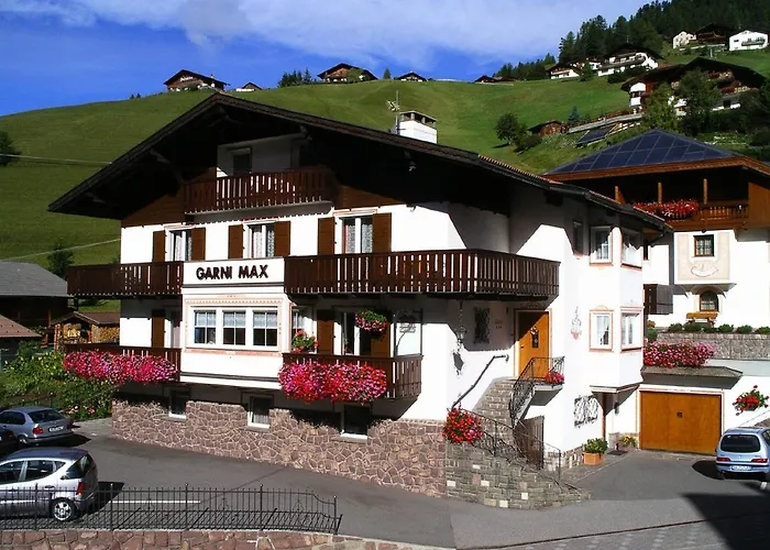 Garni Hotel Max
