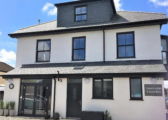 Loggans Lodge