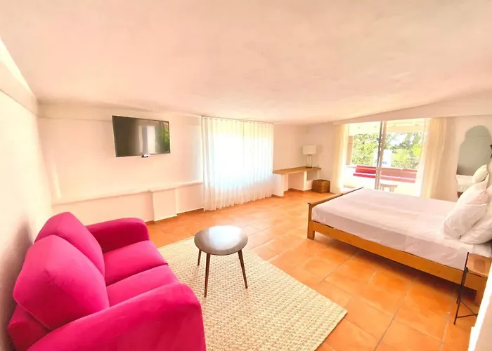 Hotel Cala Blanca Cuernavaca