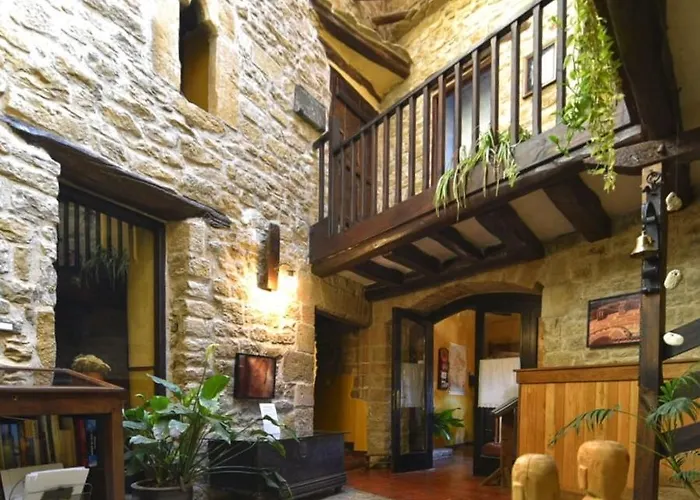 palacio de Orisoain