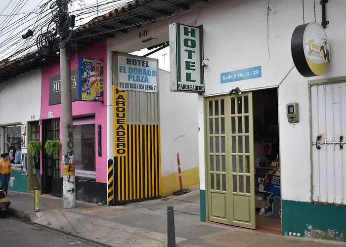 La Puerta Rota