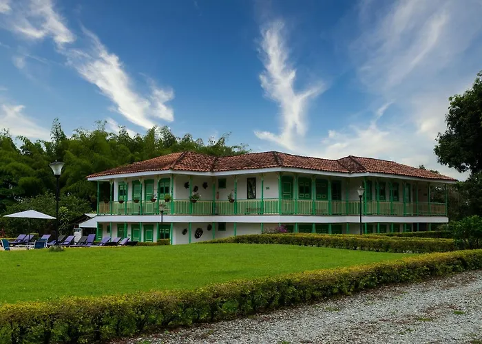 Hotel Edén Parque del Café Montenegro