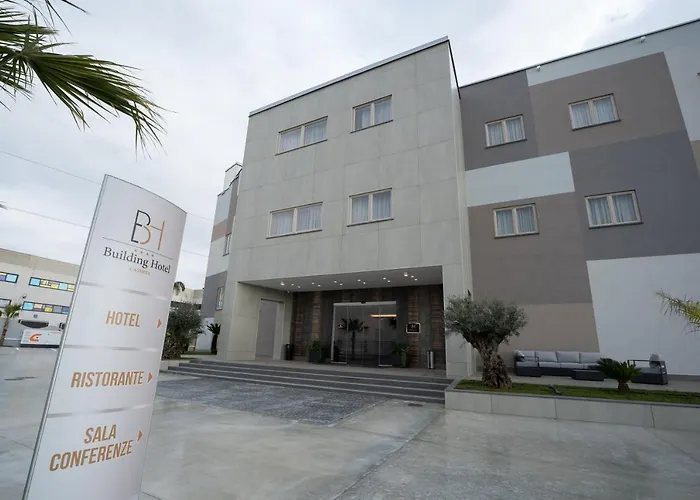 Building Hotel Teverola