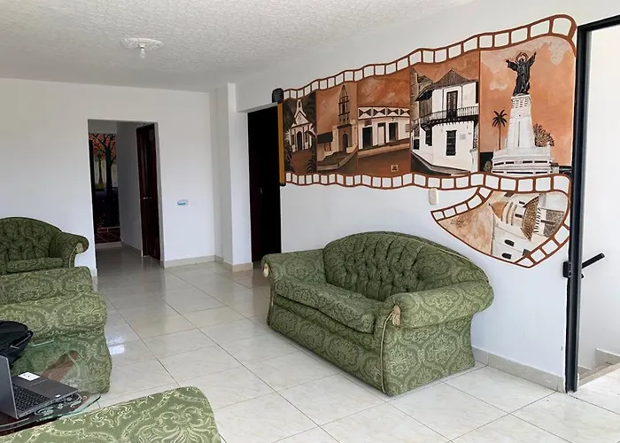 Hotel San Cayetano