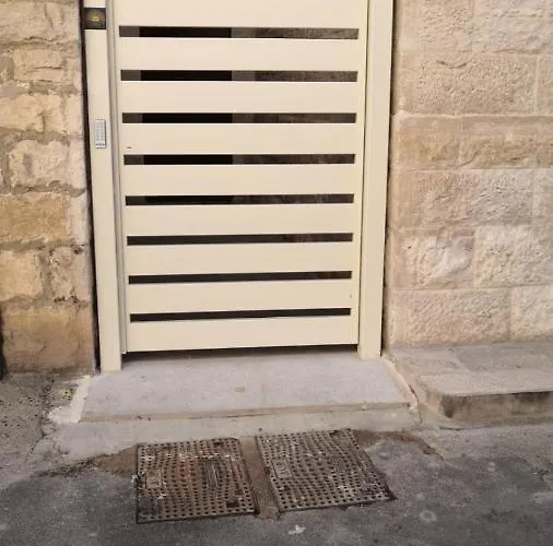 Dimhora
