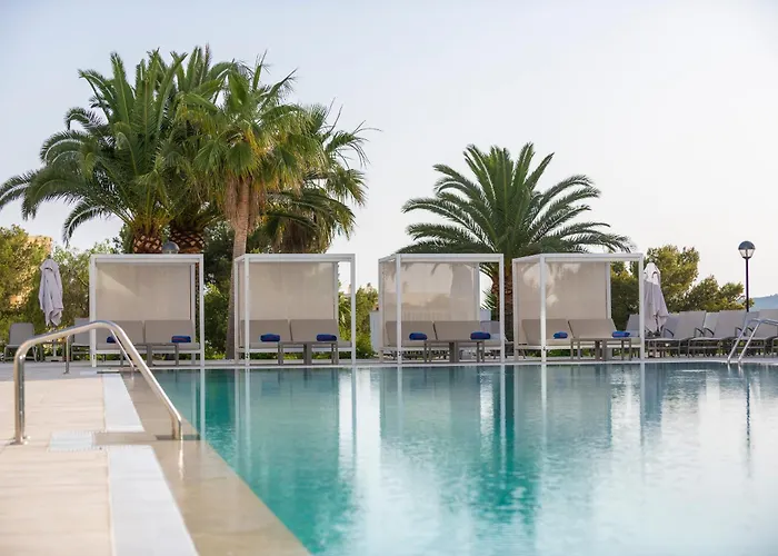 Tomir Portals Suites - Adults Only