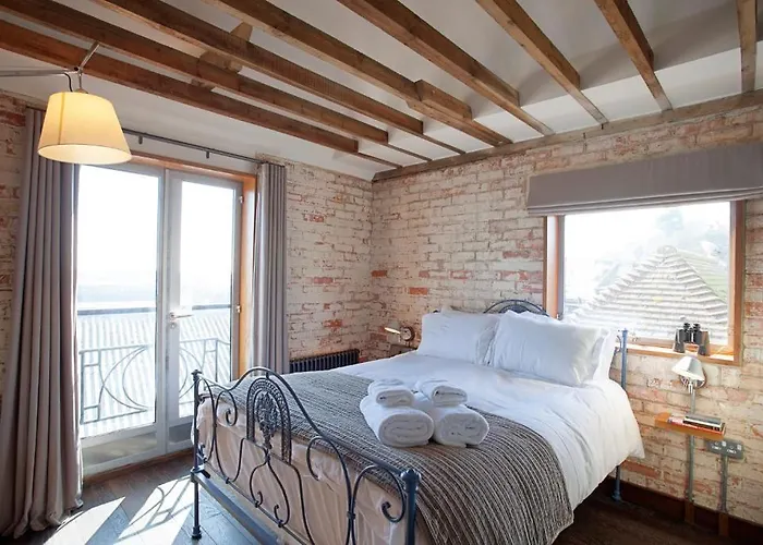 Rocksalt Rooms