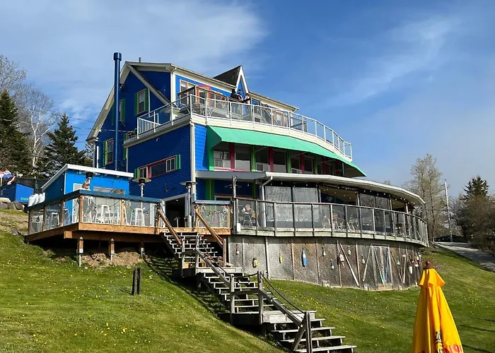 The Tuna Blue Inn
