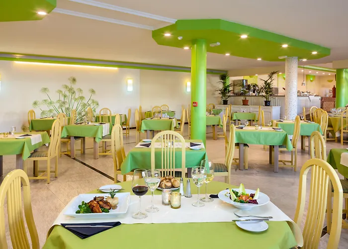 Hotel Tropical Park Callao Salvaje