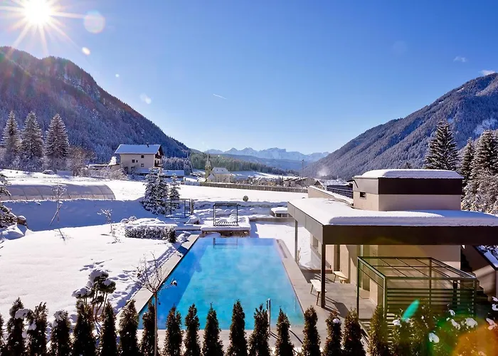 Fontis Luxury Spa Lodge Santa Maddalena in Casies Valbassa