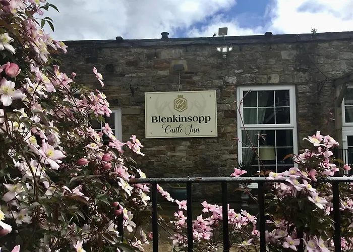 Blenkinsopp Castle Inn Greenhead