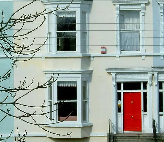 Claremont House Bed & Breakfast Dun Laoghaire