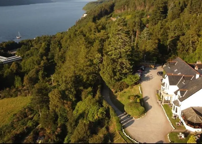 Craigdarroch Hotel
