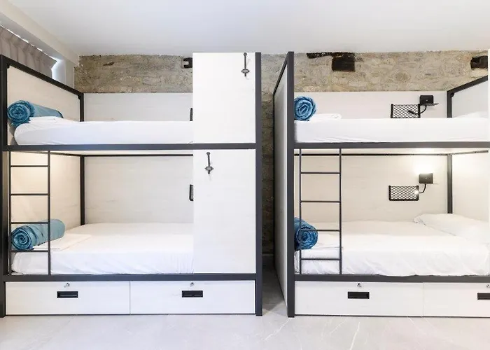 Logune Rooms