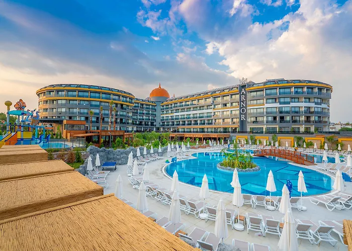 Arnor De Luxe Hotel&Spa