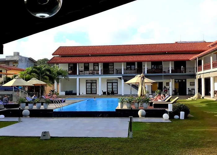 Imagine Villa Hotel