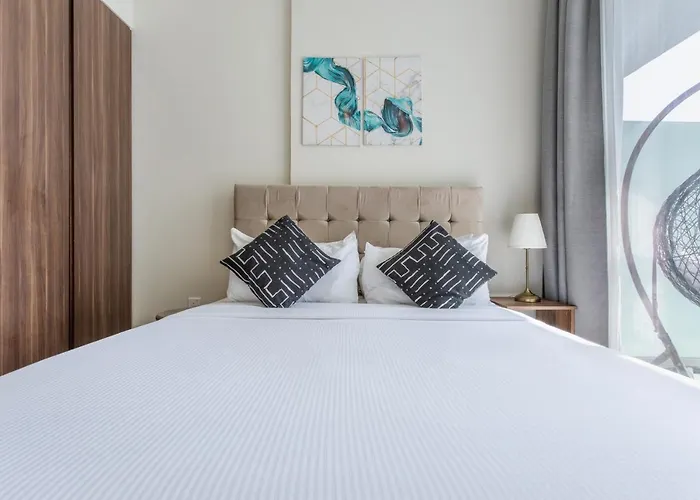 Reva Residences - One Bedroom Apartment By The S Holiday Homes