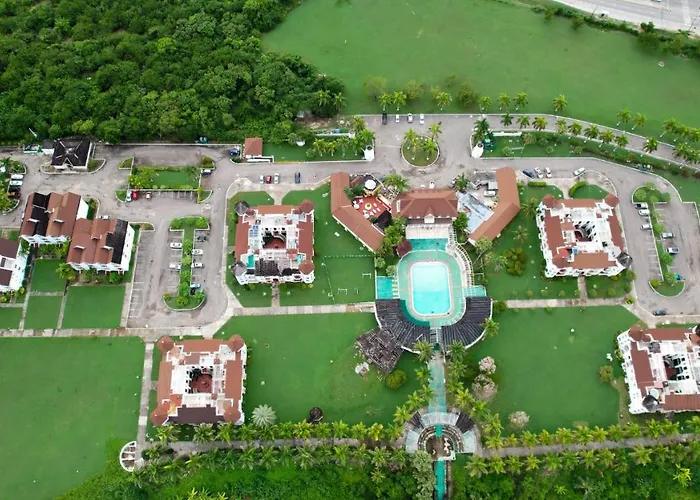 Seacastles By The Beach/Pool
