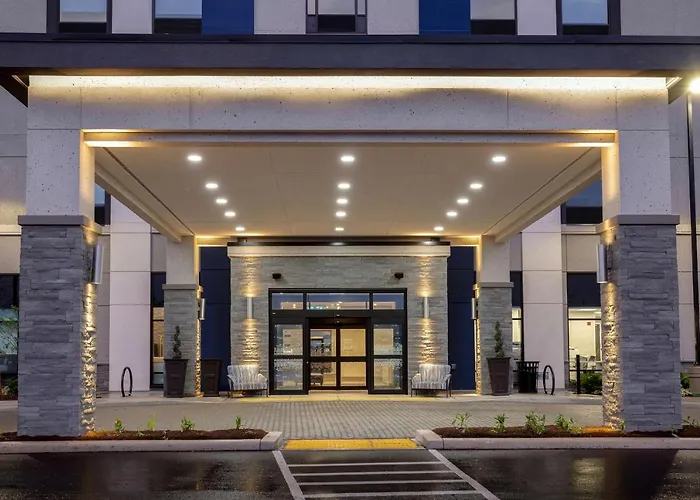 Hampton Inn & Suites Burlington, Ontario, Canada