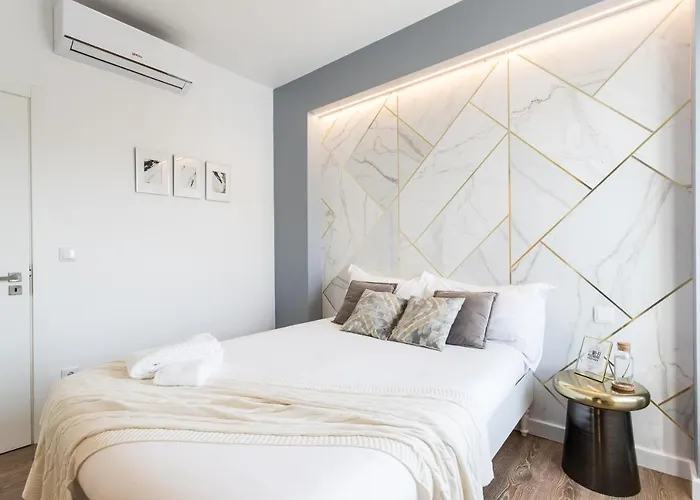Lisbon Airport Suites