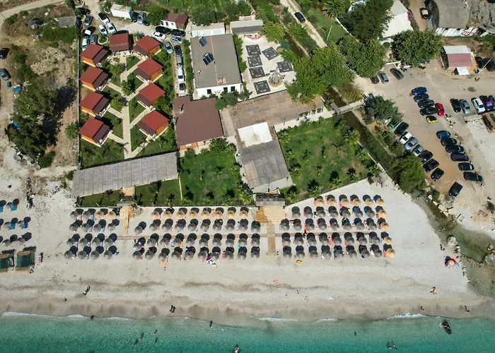 Bunec Beach Resort Piqeras