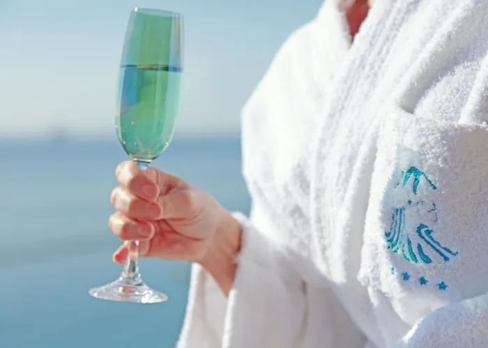 Poseidonia Beach Hotel Limisso